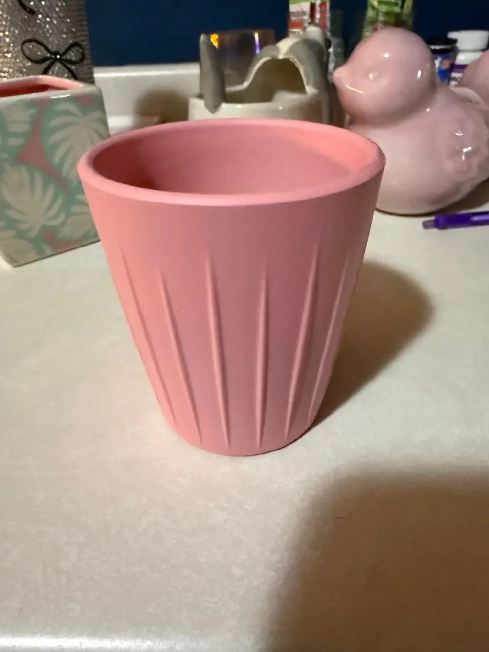 ceramic round pink flower pot